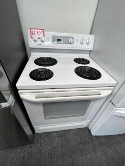 Maytag Electric stove