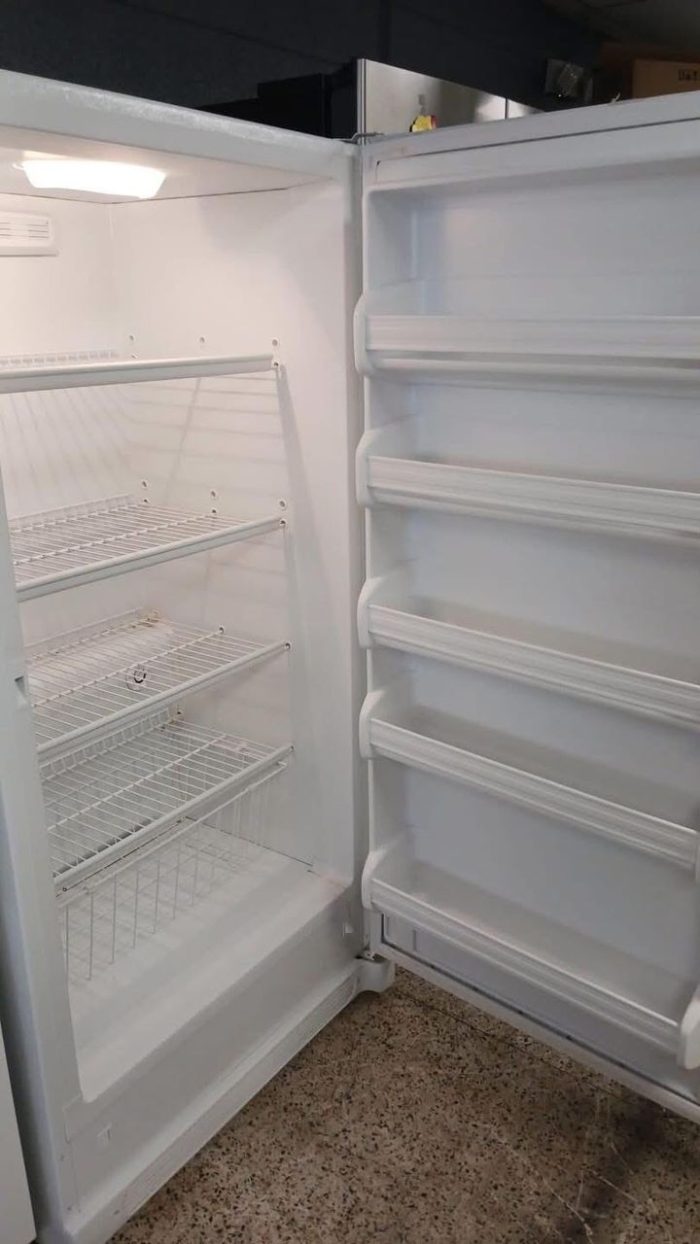 Whirlpool French door - Image 2