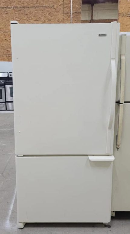 Frigidaire bottom freezer