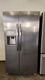 Frigidaire side side Refrigerator