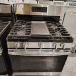 GE 30" Gas Range (Model JGBS66REKSS)
