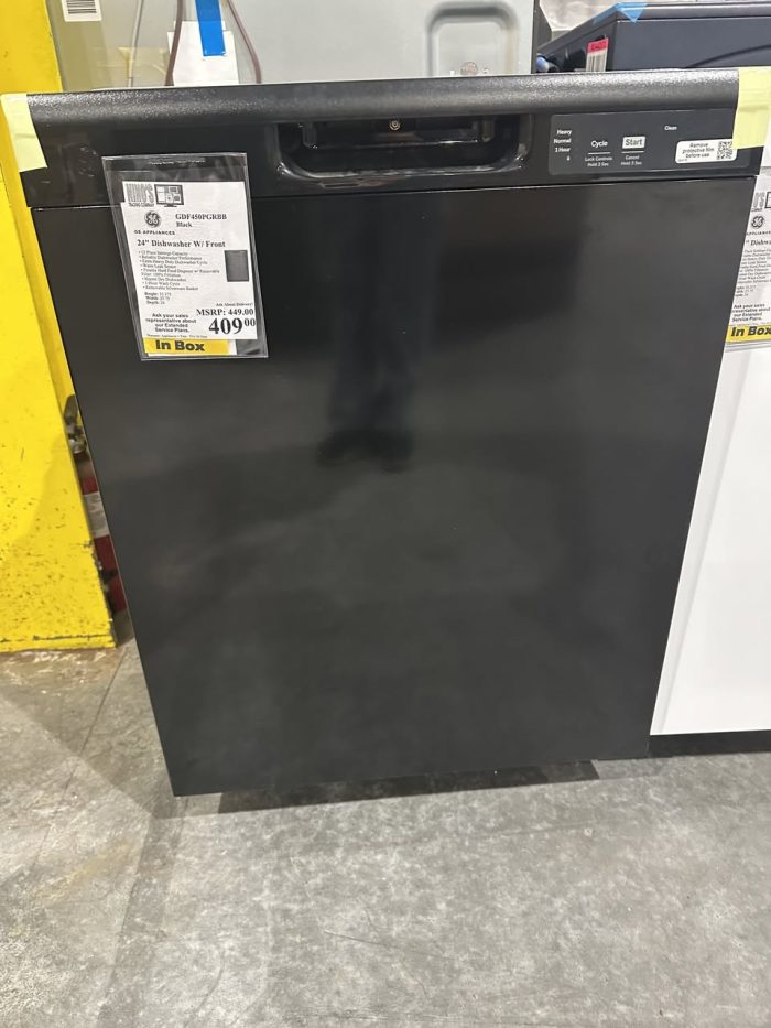 GE 24" Built-In Dishwasher (Model GDF450PGRBB) - Image 3