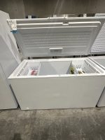 Frigidaire 14.8 Cu. Ft. Chest Freezer (Model FFCL1542AW)