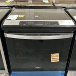 Whirlpool 30" Induction Range (Model WSIS5030RZ)