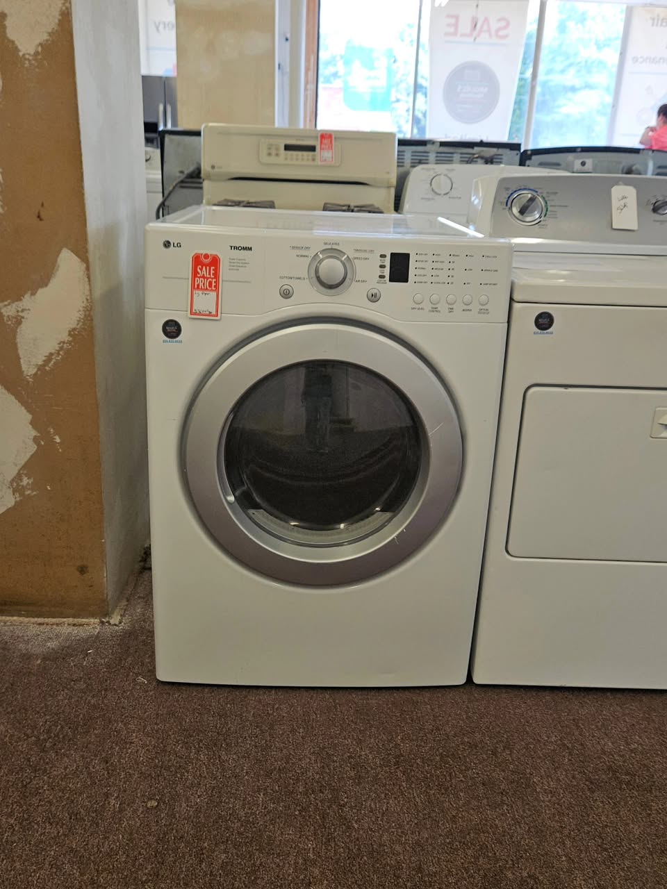 520443236_1348594500409267_6057760103699366468_n LG DRYER — ONLY $299 - Image 1