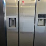 SAMSUNG REFRIGERATOR — ONLY $499