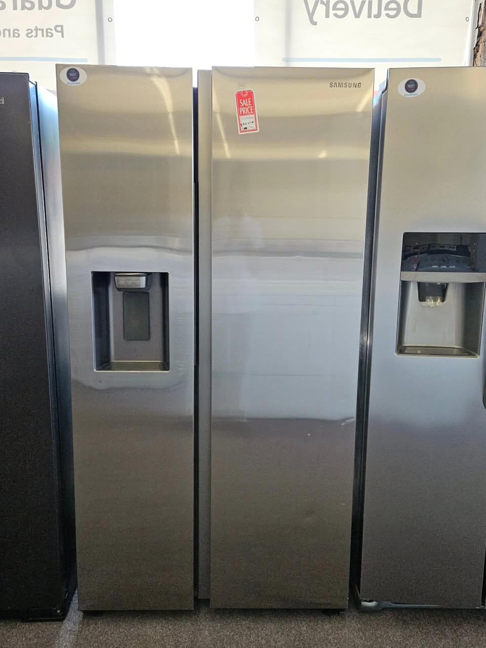 528808817_1361728199095897_287130278680326654_n SAMSUNG REFRIGERATOR — ONLY $499 - Image 1